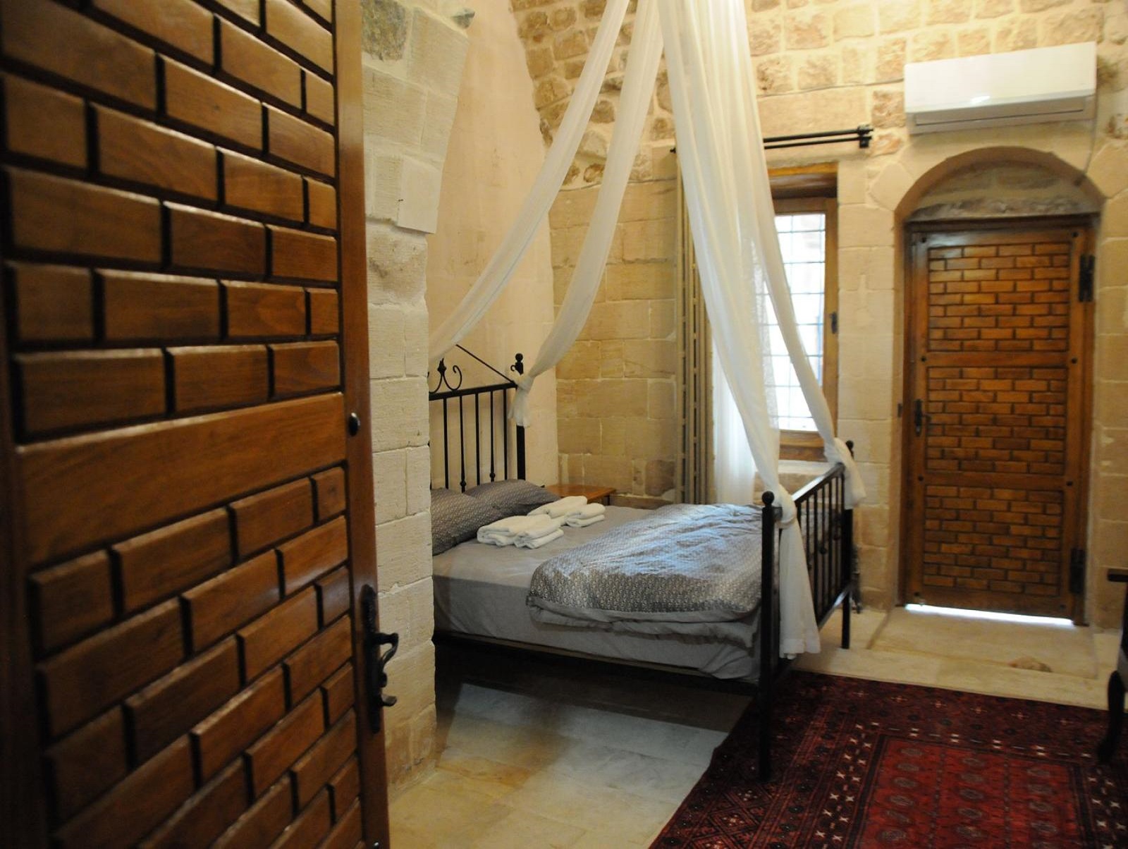 Suite Room