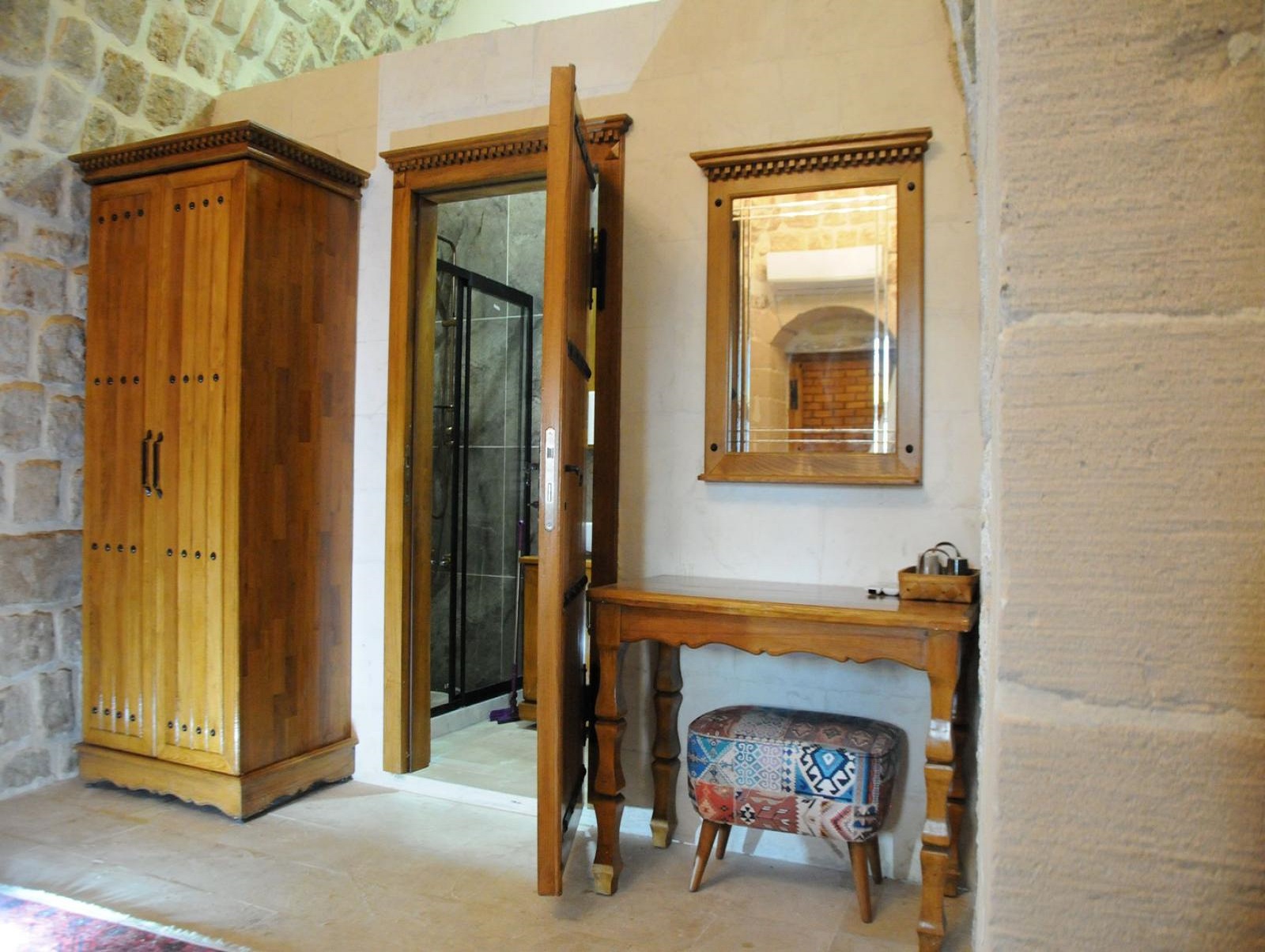 Suite Room